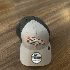 Gray and Black 39THIRTY Cap with Denver Broncos Logo
